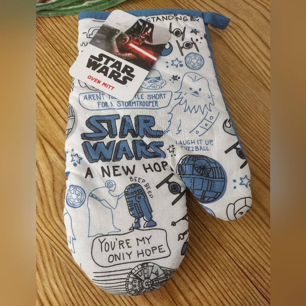 Star Wars New Hope Oven Mitt